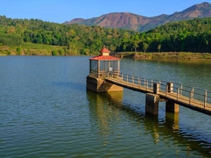 hirekolale-lake